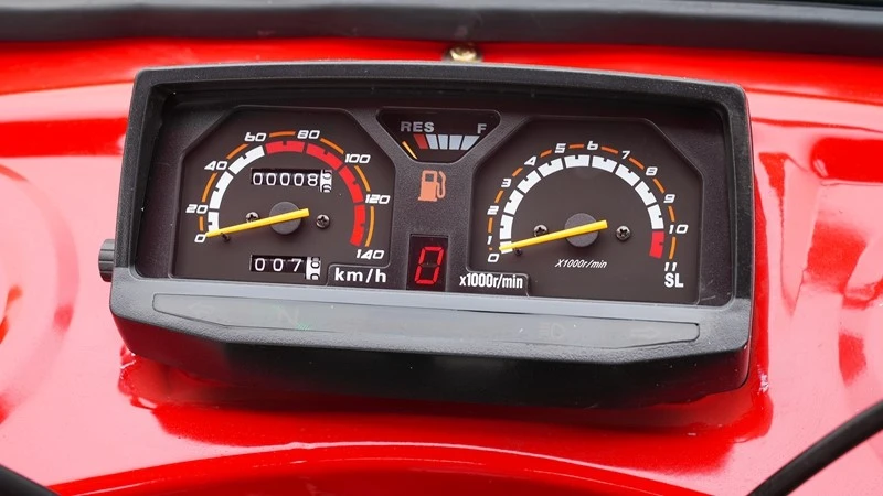 Dual-Mode Instrument Cluster Dual-Mode Instrument Cluster